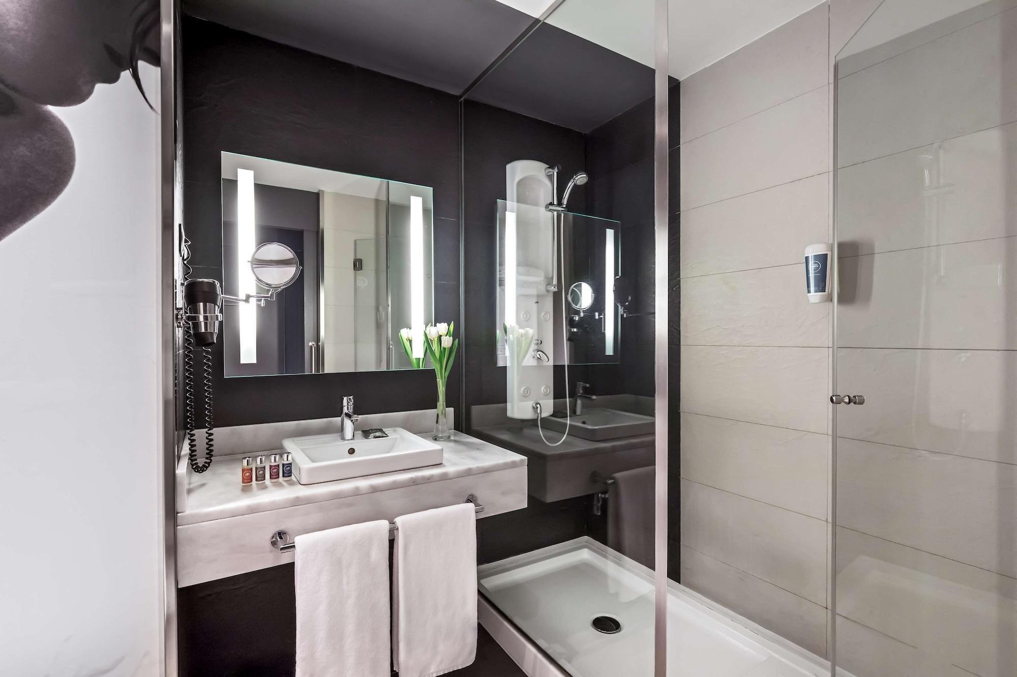 Hotel Zentral Castellana Norte Madrid Eksteriør billede