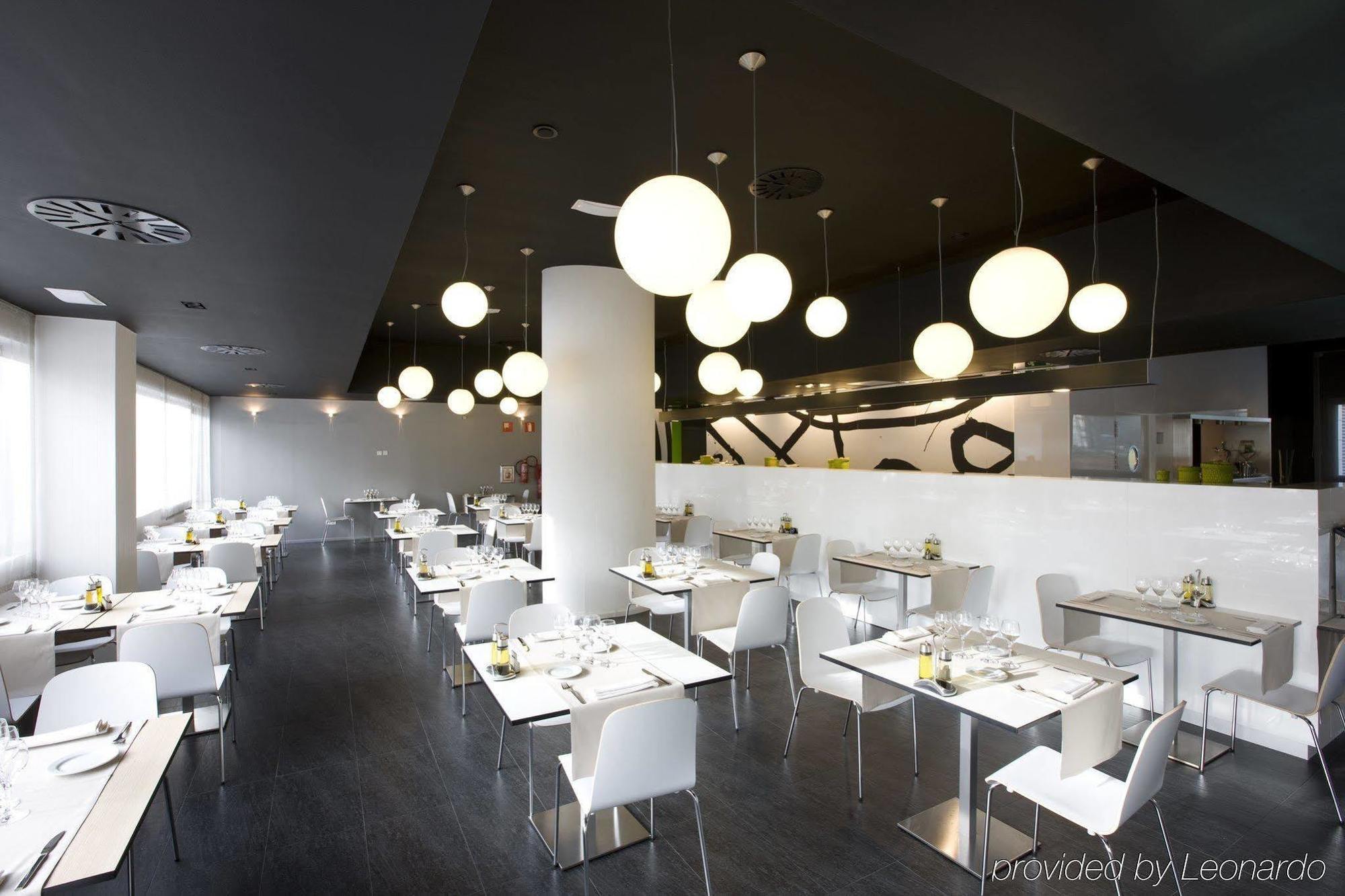 Hotel Zentral Castellana Norte Madrid Eksteriør billede